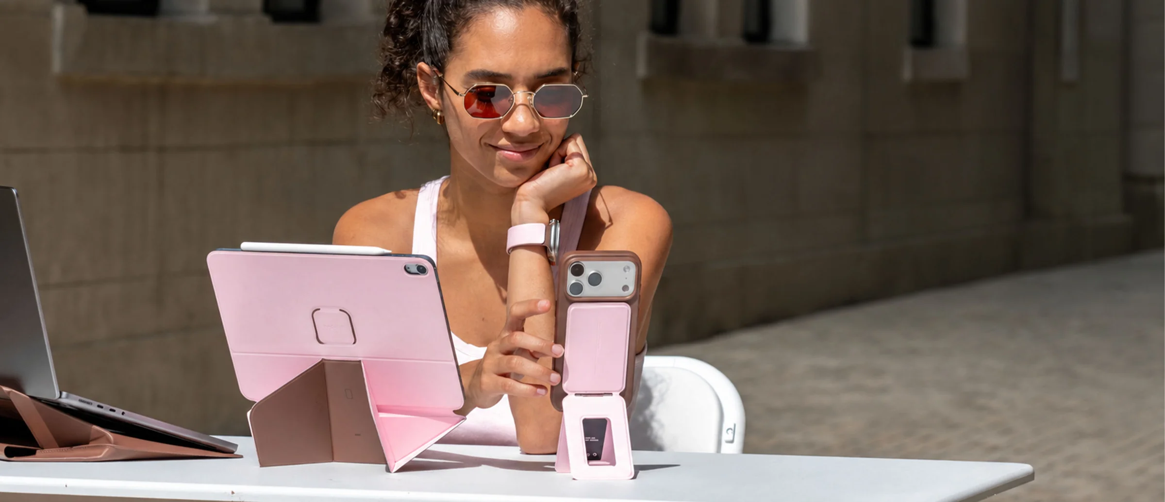 Slim Tech for Modern Nomads